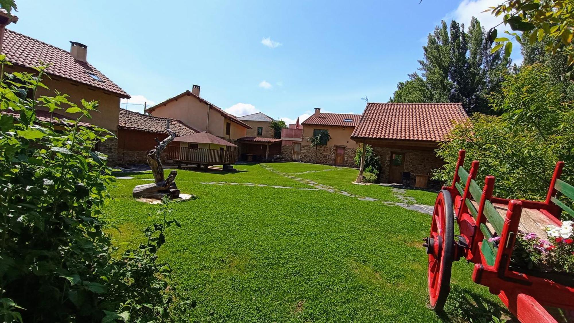 Casas Rurales Villa La Roza La Utrera 外观 照片